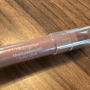 Neutrogena classic nude color stick lip crayon